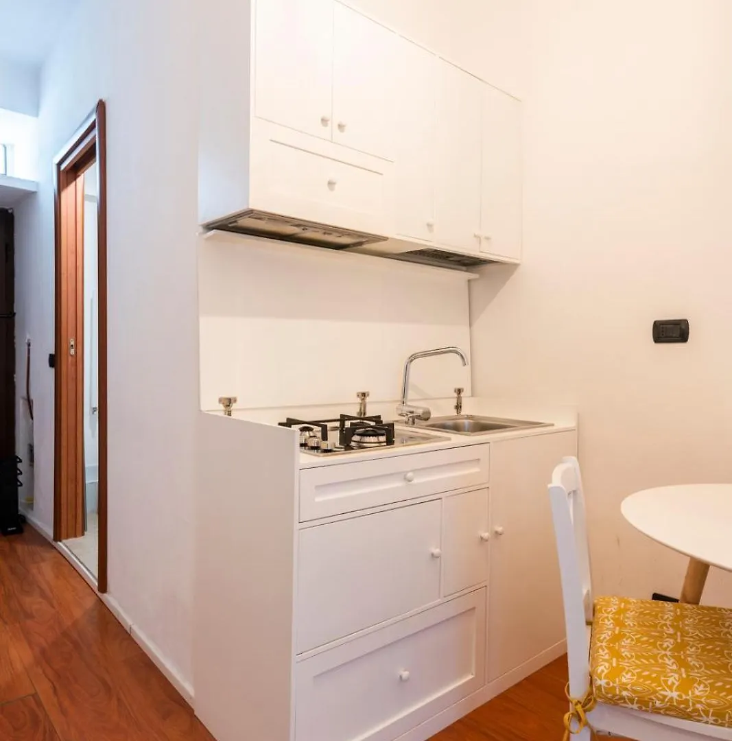 Cozy & Happy Flat In Milan Downtown Apartment Italy